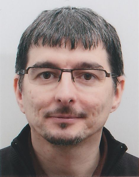 File:PhotoID JB.jpg